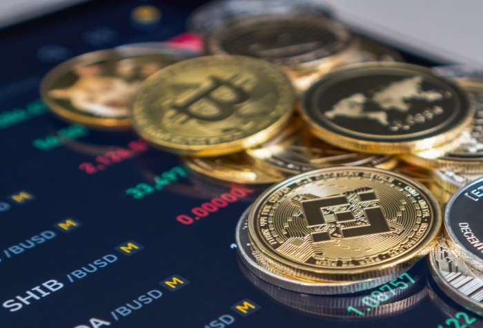 How Crypto Influencers Impact Market Trends